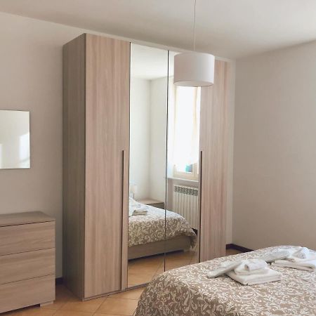 "Coccole Nel Borgo" 2Min To Outlet Apartment With Terrace سيرّافالّي سكريفِيا المظهر الخارجي الصورة