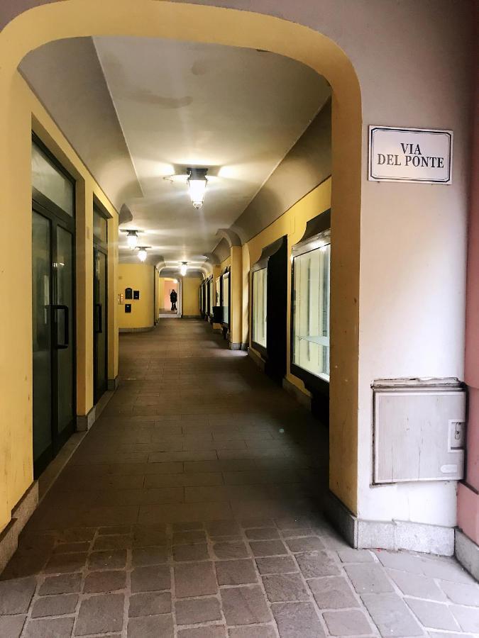 "Coccole Nel Borgo" 2Min To Outlet Apartment With Terrace سيرّافالّي سكريفِيا المظهر الخارجي الصورة
