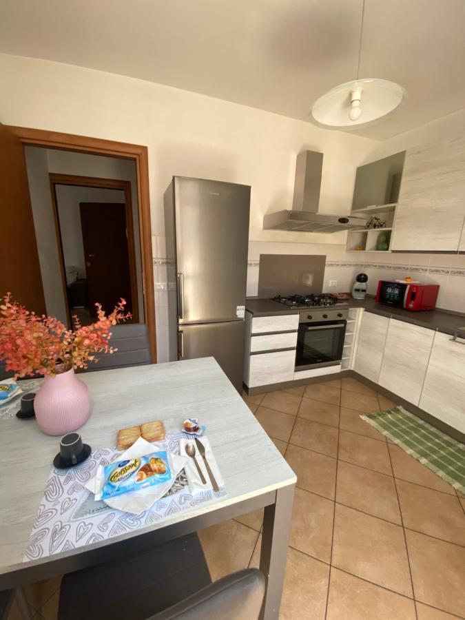 "Coccole Nel Borgo" 2Min To Outlet Apartment With Terrace سيرّافالّي سكريفِيا المظهر الخارجي الصورة